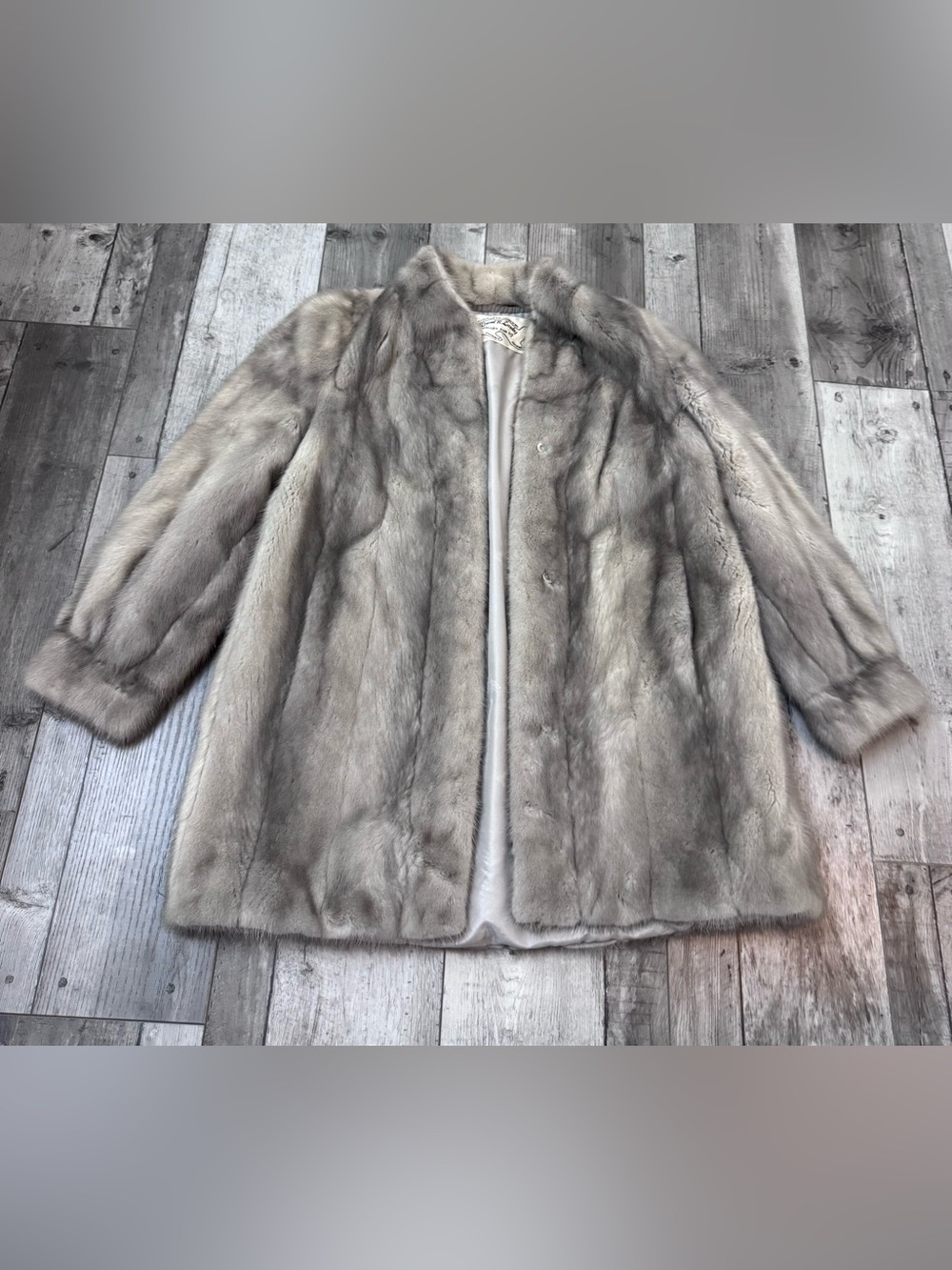 Vintage Women's Silver Gray Fur Coat - Elegant Winter Jacket
